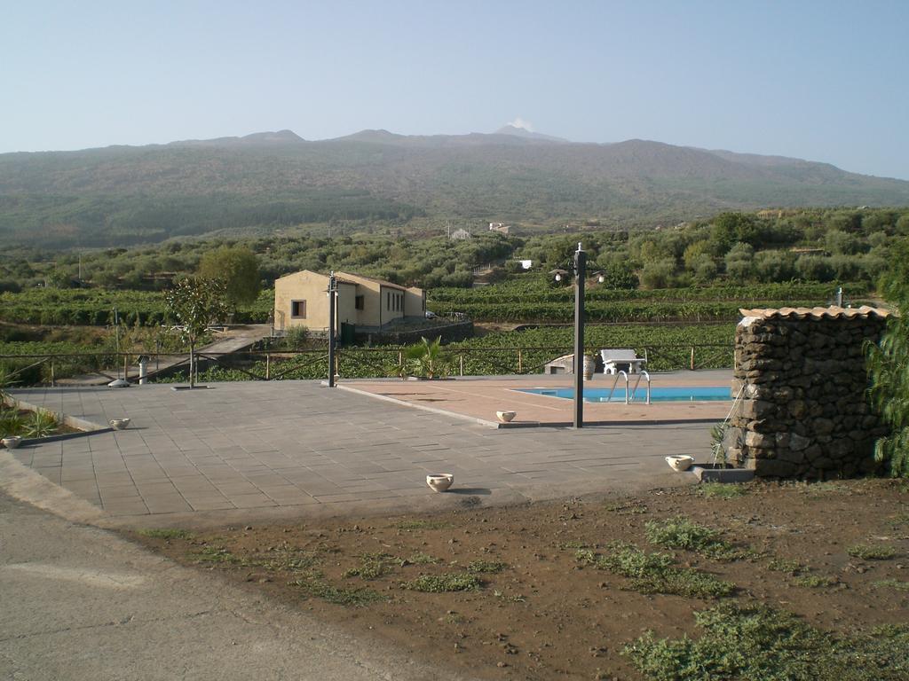 Etna Wine Azienda Agrituristica Passopisciaro Exterior foto